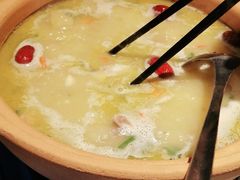 -龙巢盱眙龙虾·牛蛙·烧烤宵夜(八卦岭店)