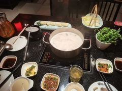 -捞王猪肚鸡火锅(财富中心店)