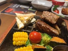 -豪客来牛排(空港华联店)