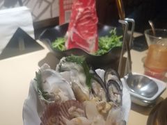 -余欢领鲜火锅(新街口店)