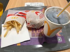 -麦当劳(民盈·国贸城店)