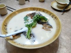 招牌鱼头汤-75幢私房菜馆