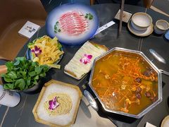 -新草堂锅物料理(泉城路店)