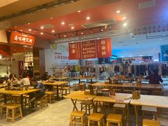 大堂-狮头牌卤味研究所·卤味饭(花城汇南区店)