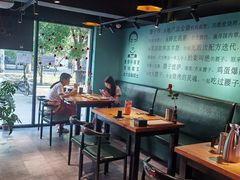 大堂-腰子哥烤串(石佛营炫特店)