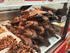 -张鸭子重庆特产卤味小吃(未来国际店)