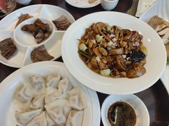 -鹿鸣春饭店(总店)