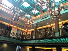 -梅龙镇酒家(南京西路总店)