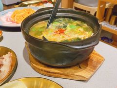 -金会长自助海鲜·烤肉(人民广场店)