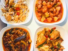 -一鸣蒸汽石锅鱼 Yiming Steamed Stonepot Fish