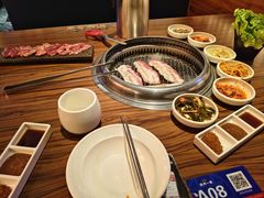 -烧肉一番·新韩式炭火烤肉(大岭山店)