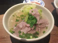 -肖四女乐山跷脚牛肉(世博源店)