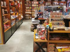 -新华书店(永安路店)