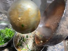 -正宗杨记普洱酸醋米线(总店)