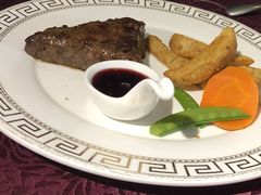 布朗尼红酒牛排-92°C俄式厨房(中央大街店)