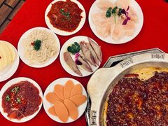 -山城年华老火锅(玉林店)