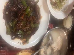 -雪湖煜辰鱼头老店(雪野湖店)