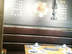 大堂-唯成•韩国炭火烤肉 유성고기