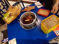 -马路边边麻辣烫联盟路店