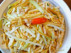 香干肉丝-上名堂·鱼头好吃(体育场路店)