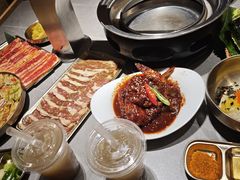 -草家酱蟹炭火烤肉店(珲春南路一店)