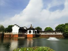 -八大山人梅湖景区