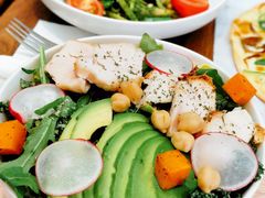 牛油果秋葵鸡肉沙拉-农畉LONFOOD(福田星河COCOPark店)