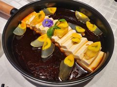 不是一般的皮蛋豆腐-马仕玖煲·融合菜·酥不腻烤鸭(人大店)