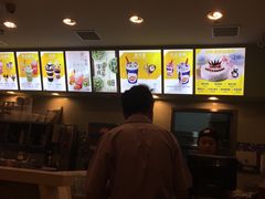 -DQ·蛋糕·冰淇淋(浦江欢乐颂店)