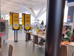 -麦当劳(深圳北站高铁店)