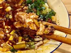 -拈签一笑黄牛肉辣卤串串