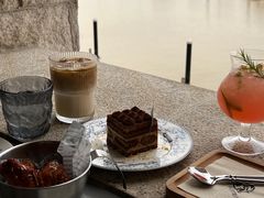 -22ºN BISTRO西餐&酒馆(石奥商业街店)