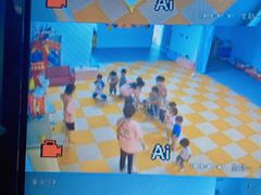 -爱萌盟婴童成长中心(泛悦店)