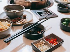 -喃喃椰·糟粕醋·椰子鸡火锅(七堡花园店)