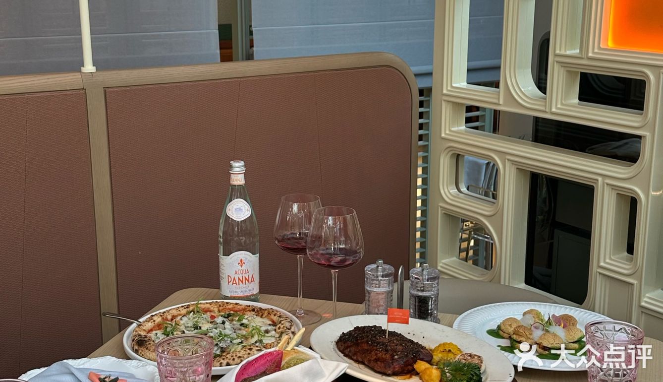 就在中央大街·哈尔滨人都知道的西餐厅～