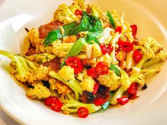 生炒有机菜花-月福京味斋·烤鸭店·北京菜(鼓楼总店)