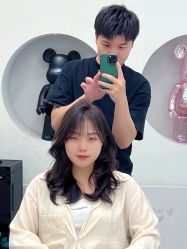 -PE SALON