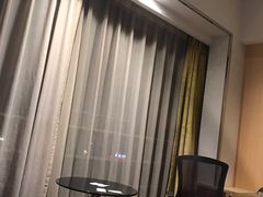 -上海虹桥西郊假日酒店