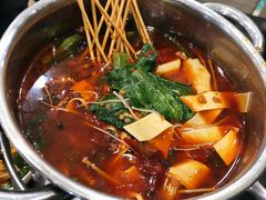 -瑞杰烧烤店·24小时营业(山东路店)