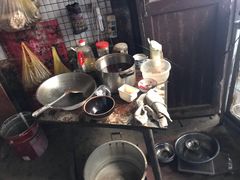 -清泉食杂店