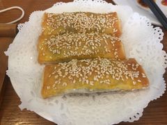 蜜汁叉烧酥-香江小厨 The Kitchen(香江俱乐部店)