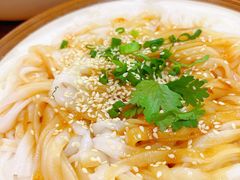 -胡须哥网红竹筒菜