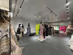 -鼎极摄影(世纪金源店)