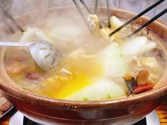 -威邵鸡煲(西华路总店)