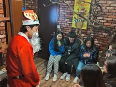 -MAX伯爵趣味互动密室逃脱(大坪D馆店)