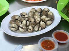 -明记烧鱼美味店