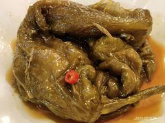 酱香尖椒-聚首堂·特色小吃·肘子(什刹海德胜门店)