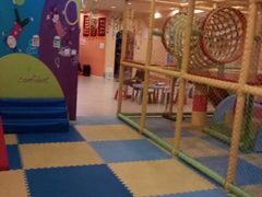 -红黄蓝成长中心(公益西桥校区)