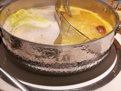 -左庭右院鲜牛肉火锅(浦江欢乐颂店)