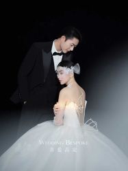-喜爱高定婚纱摄影